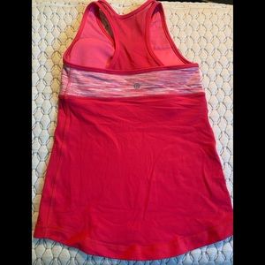 Lululemon top